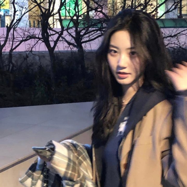她是我爸爸